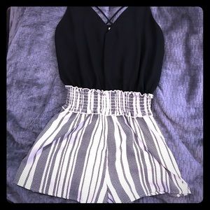 Black and White Sage Romper Boutique Size M
